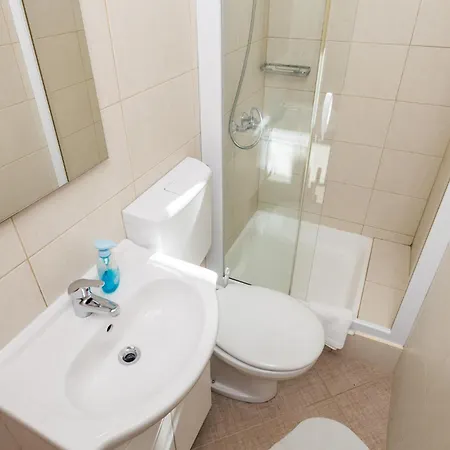 בית נופש Lovely In Barbat *